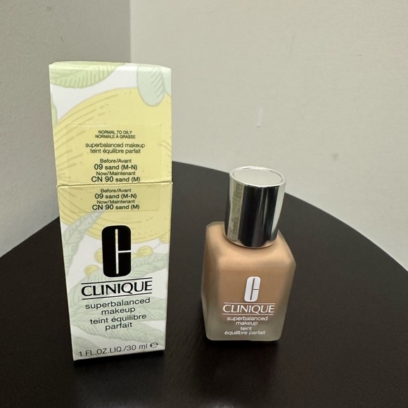 NEW FULL SIZE CLINIQUE SUPERBALANCED MAKEUP FOUNDATION IN SHADE CN 90 SAND 30 ml - Picture 7 of 9